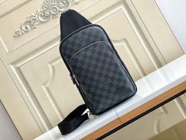 Picture of LV Mens Bags _SKUfw125464834fw
